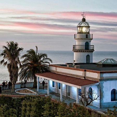 Precioso y económico estudio en Calella Exterior foto